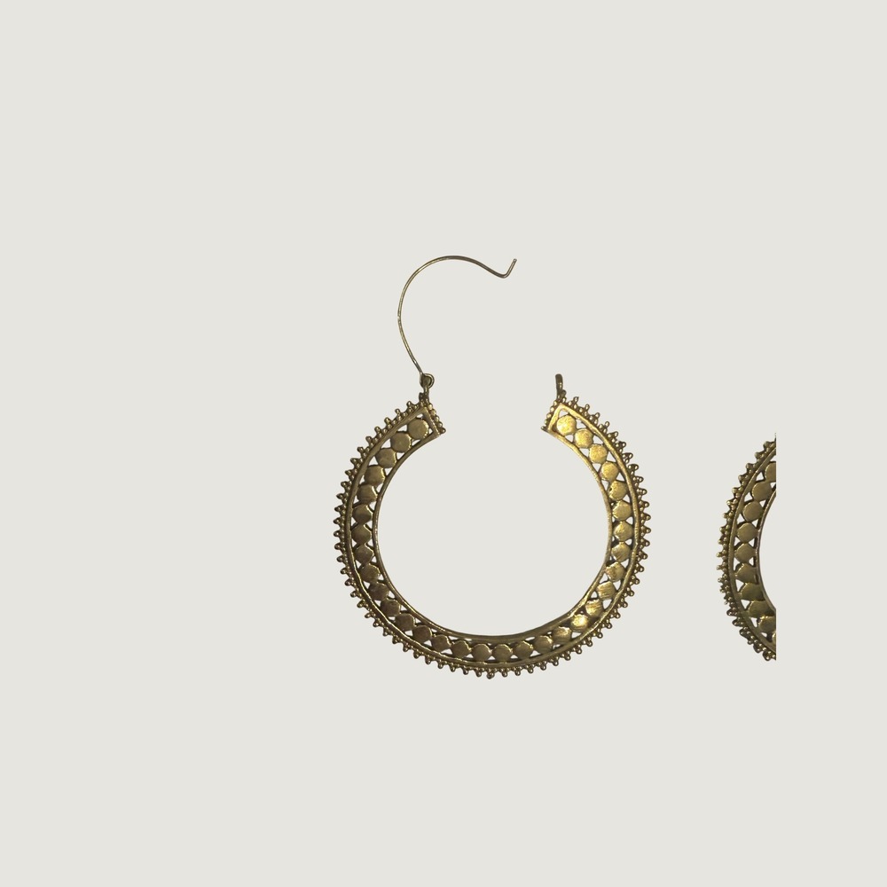 Bohemian Gold Tone Textured Dot Geometric Hoop Earrings Vintage Tribal Style - Picture 3 of 6